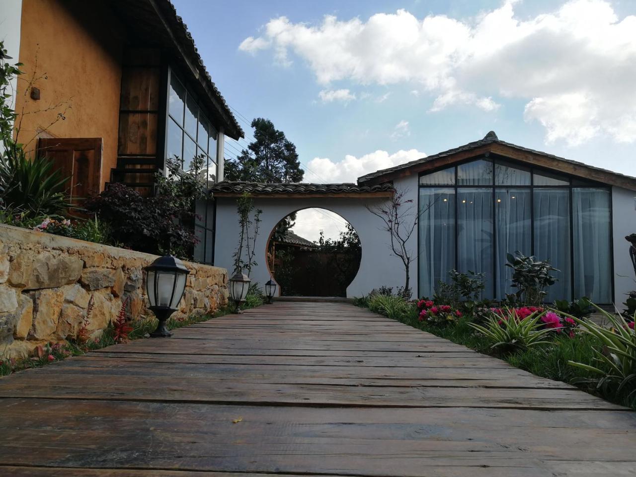 Yan Qi Si He Homestay Kunming Eksteriør billede